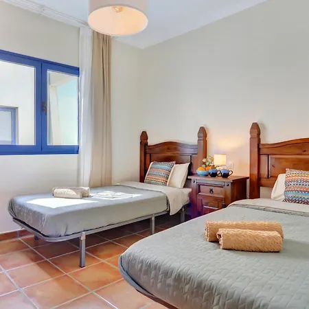 El With Two Bedrooms Cotillo