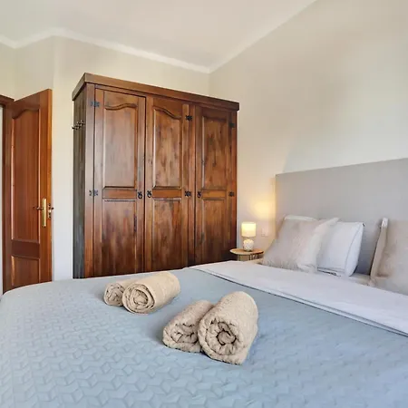 El With Two Bedrooms * Cotillo